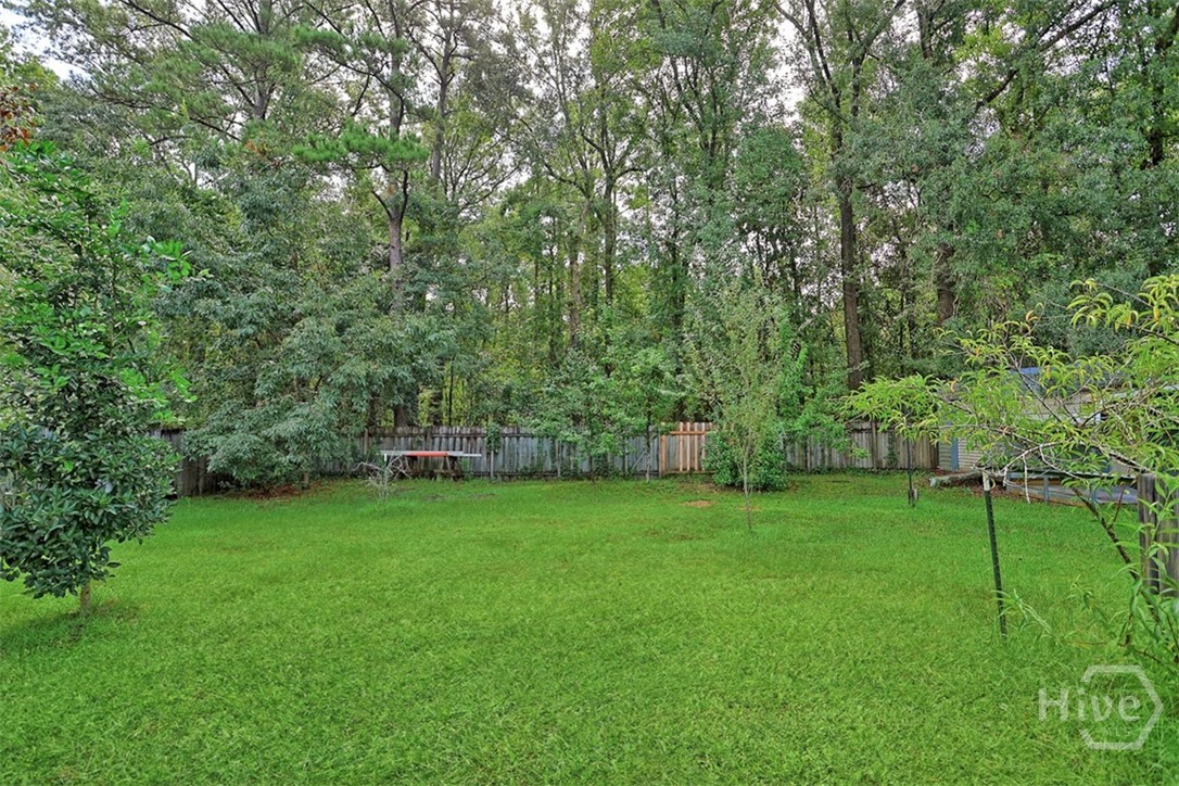 400 Greenwich Drive Property Photo 31
