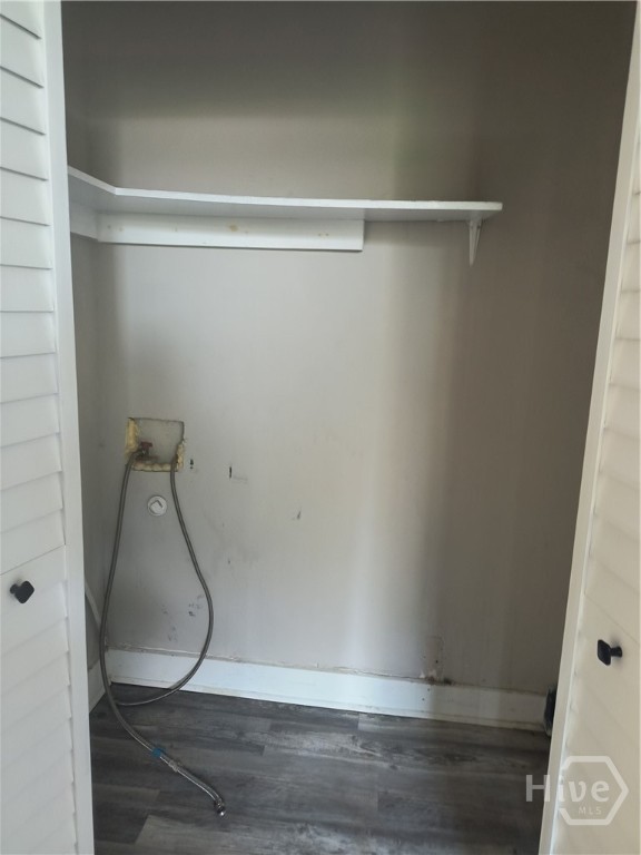 660 W 42 Street Property Photo 12