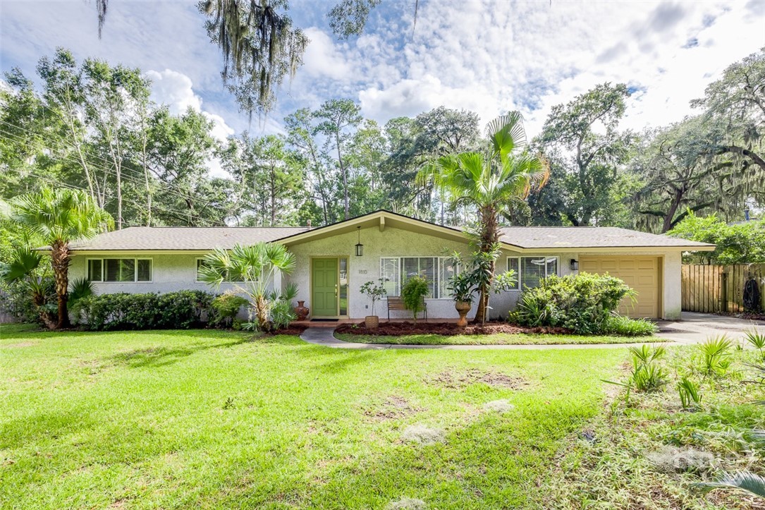 1810 Stillwood Drive Property Photo 1