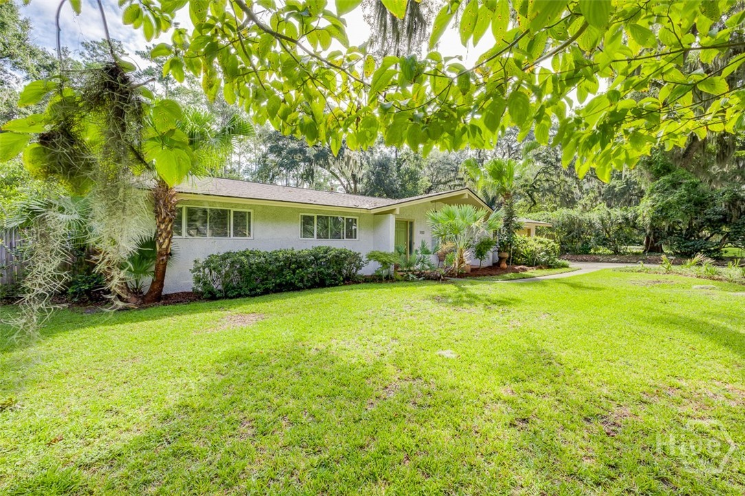 1810 Stillwood Drive Property Photo 3
