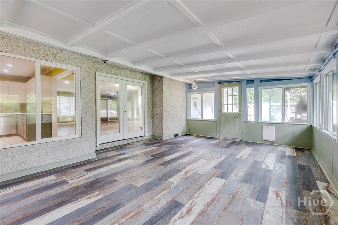 1810 Stillwood Drive Property Photo 32