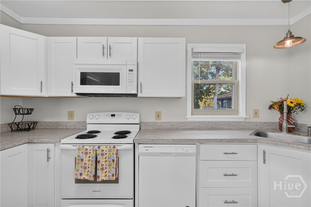 303 3rd Street Property Photo 60