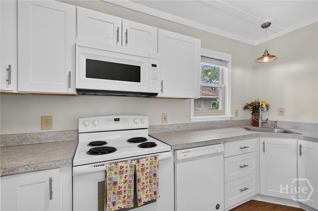 303 3rd Street Property Photo 61