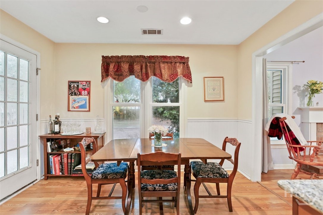 105 Farringdon Circle Property Photo 14
