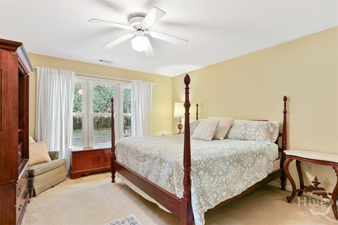 105 Farringdon Circle Property Photo 27