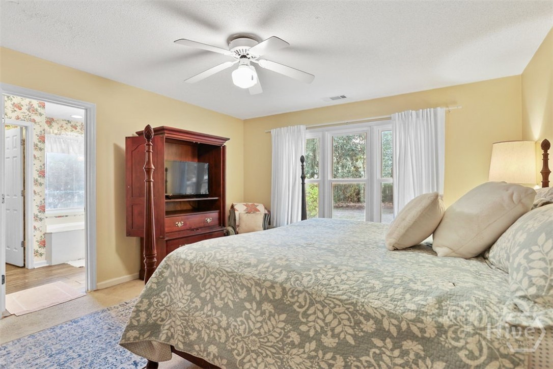 105 Farringdon Circle Property Photo 28