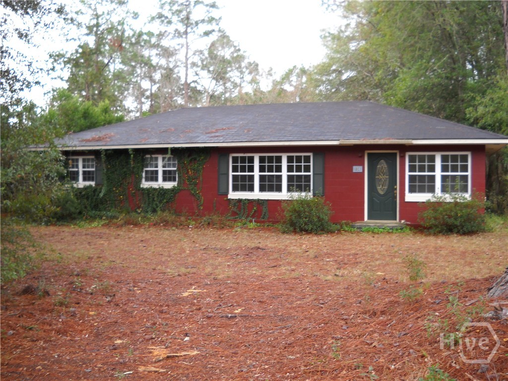 108 Cedar Property Photo 1