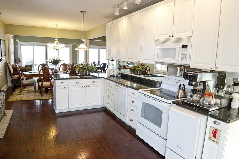 210 Butler Avenue Property Photo 6