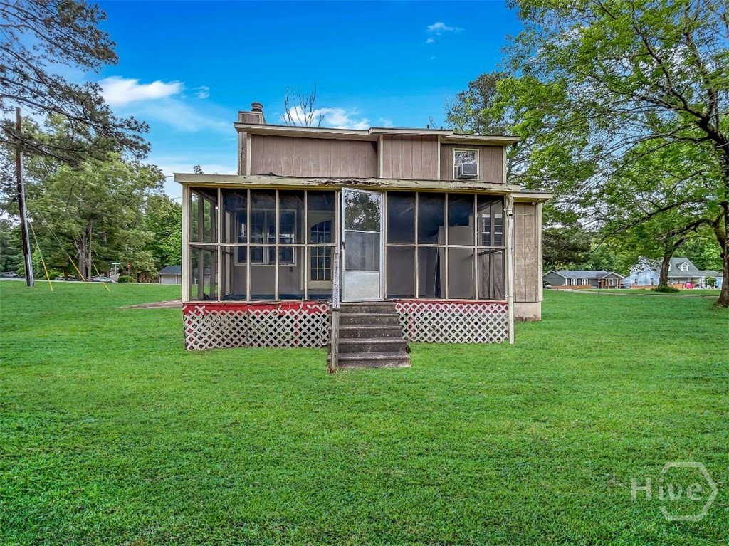 411 Edgewater Circle Property Photo 10
