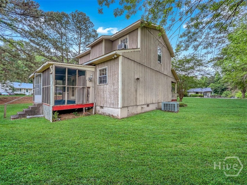 411 Edgewater Circle Property Photo 11