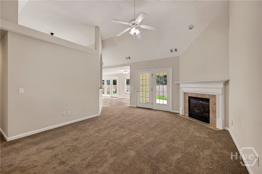 262 Silver Brook Circle Property Photo 2