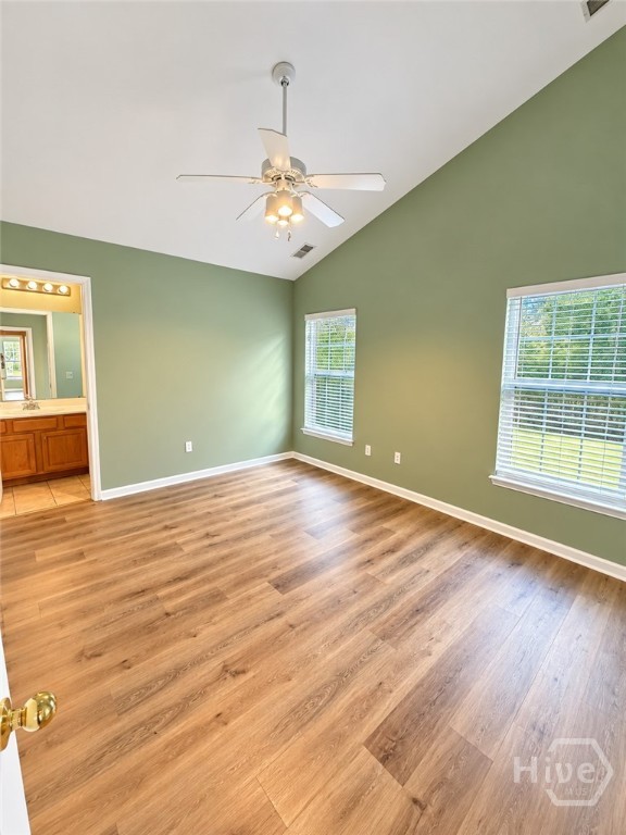 34 Hamilton Grove Drive Property Photo 18