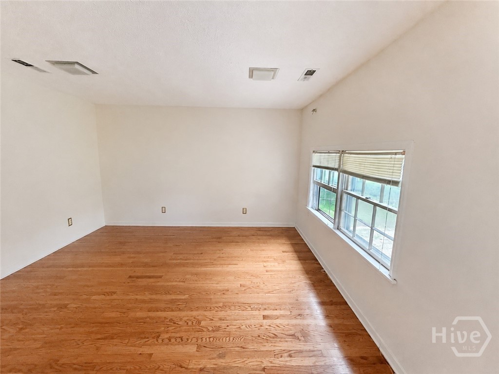 129 Belknap Road Property Photo 6