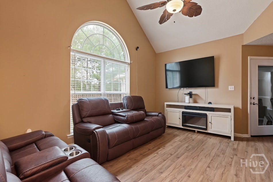 117 Quiet Pine Circle Property Photo 17