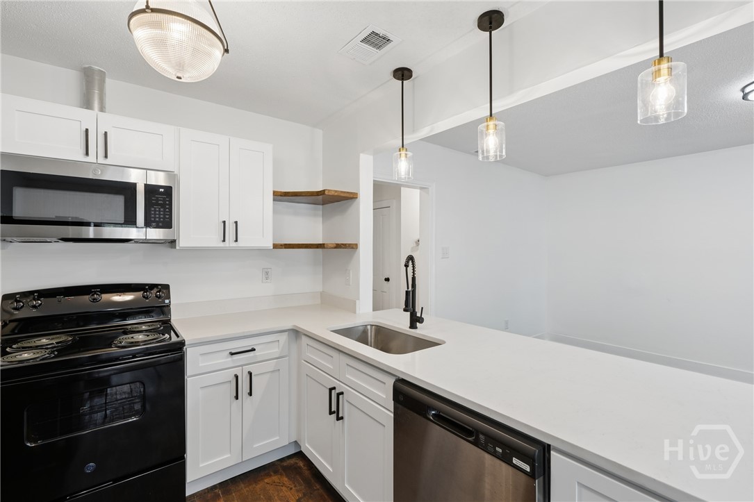 1213-1215 E 55th Street Property Photo 12