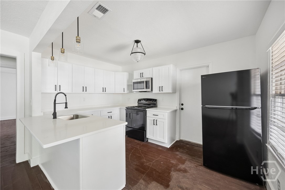 1213-1215 E 55th Street Property Photo 24