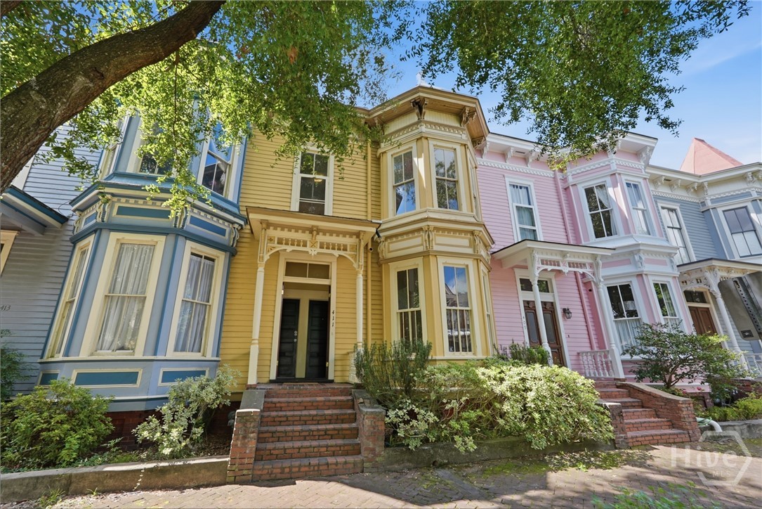 411 E Huntingdon Street Property Photo 1