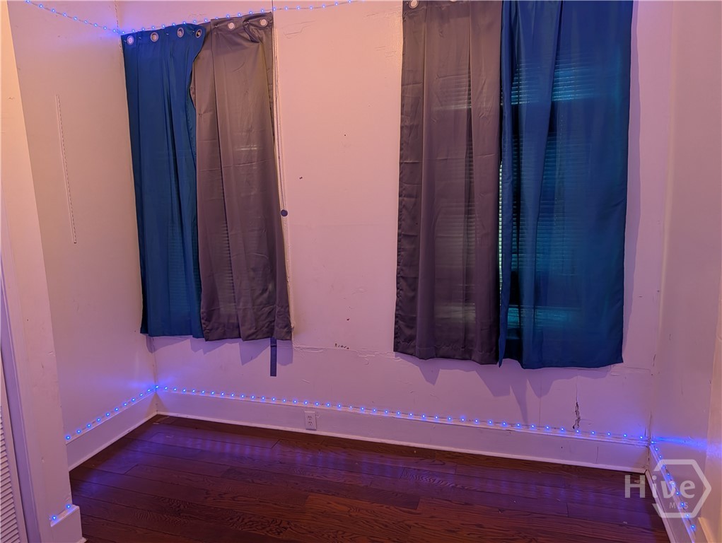 1118 Jefferson Street Property Photo 8