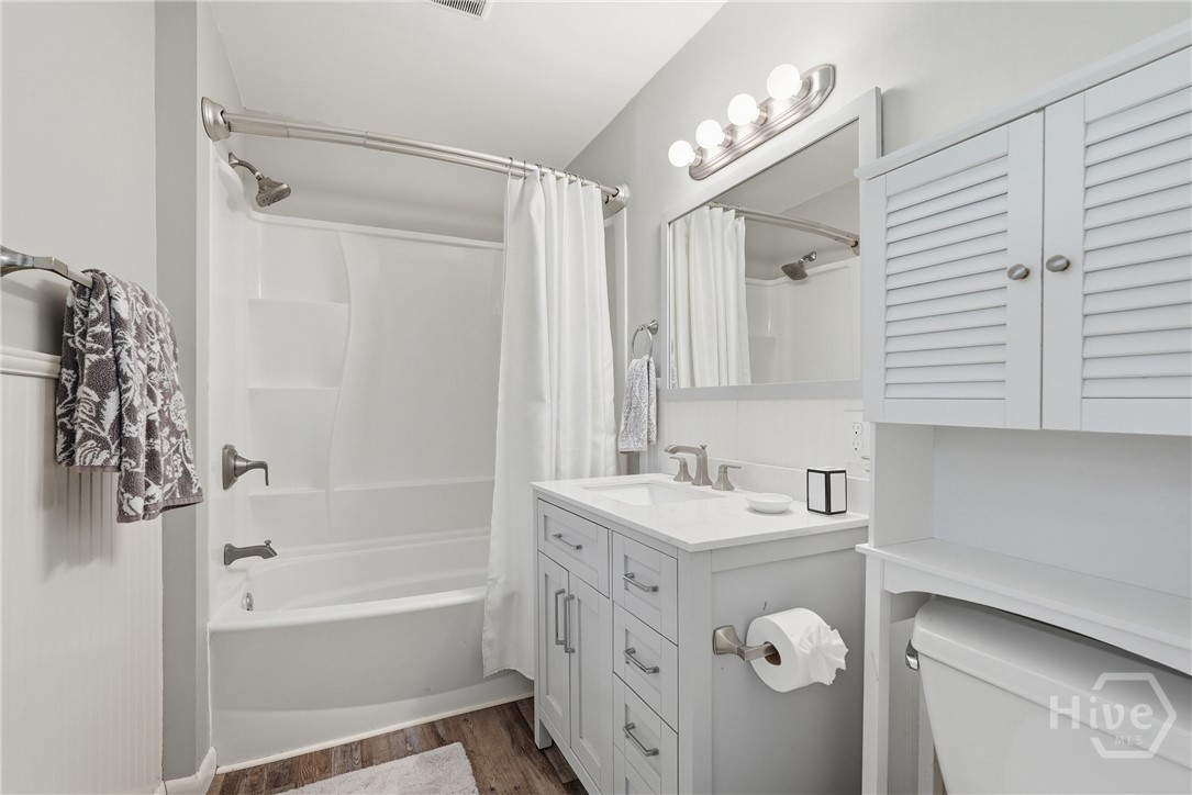 32 Silverstone Circle Property Photo 20