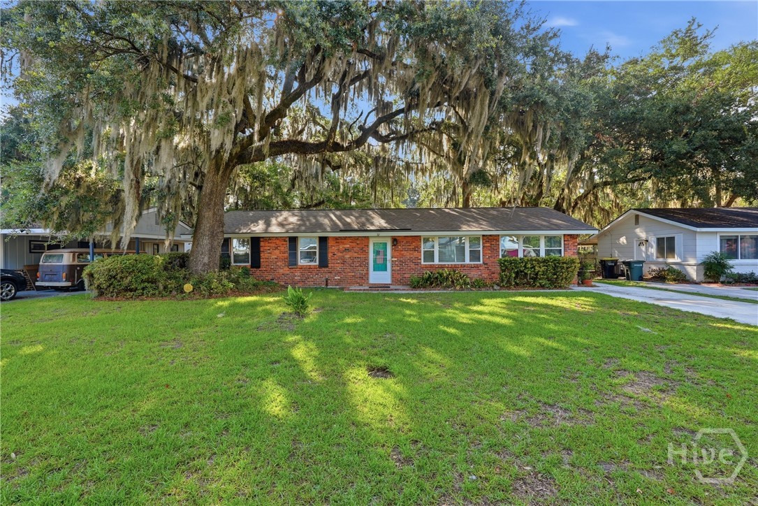 32 Silverstone Circle Property Photo 34