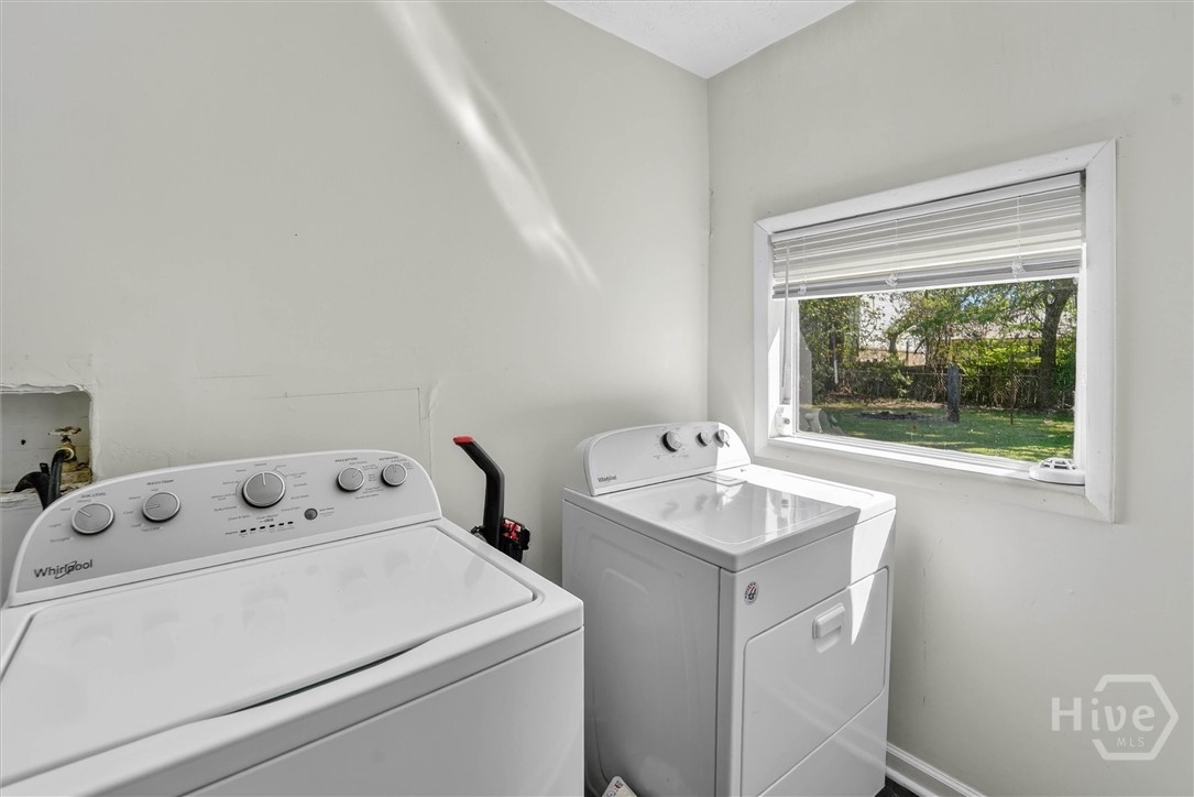 2019 Mcleod Street Property Photo 16