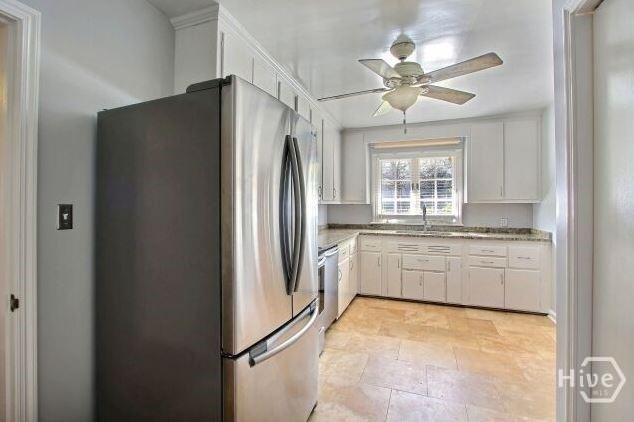 21 Columbus Drive Property Photo 5