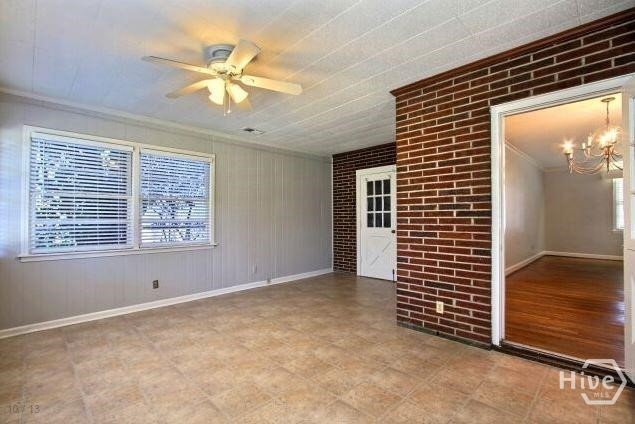 21 Columbus Drive Property Photo 10