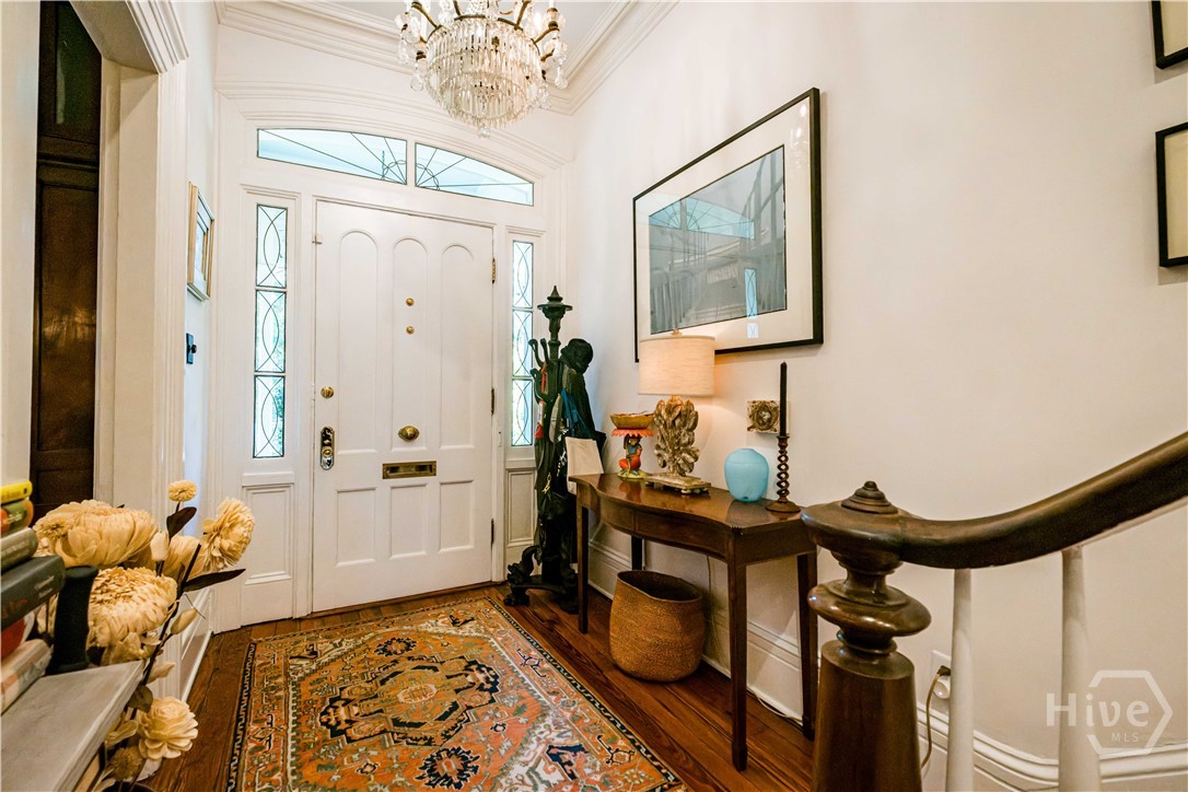 108 E Gaston Street Property Photo 3