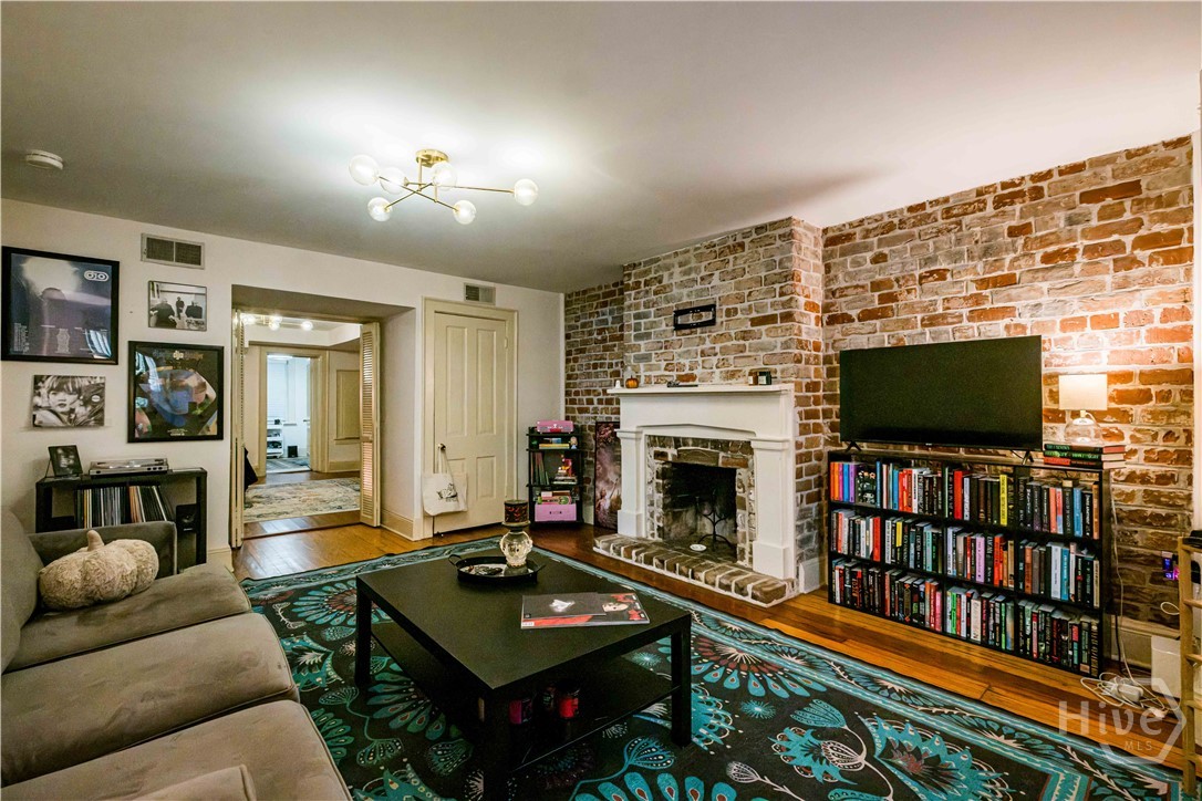 108 E Gaston Street Property Photo 51