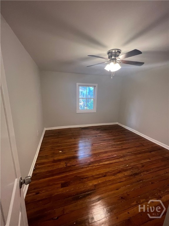 407 E Duffy Street Property Photo 6