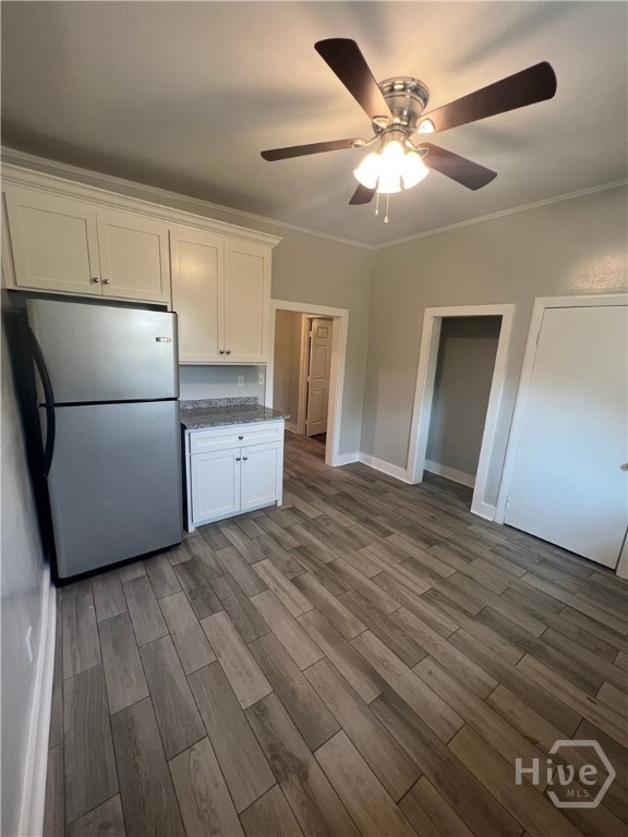 407 E Duffy Street Property Photo 9