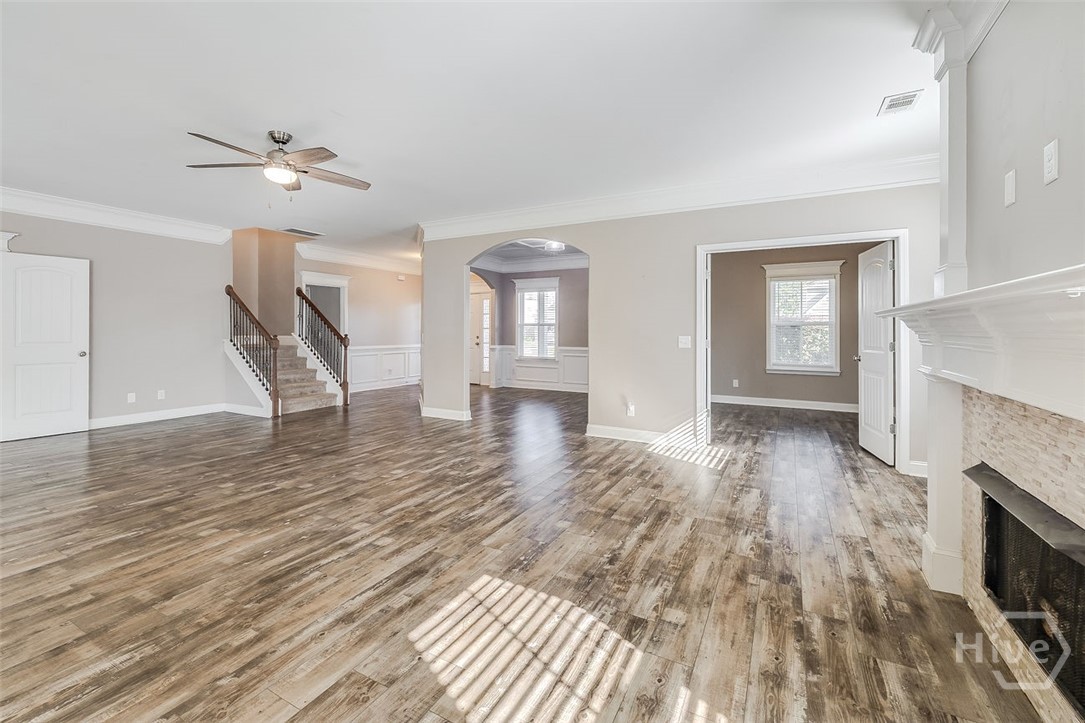 105 Aquaduct Property Photo 11