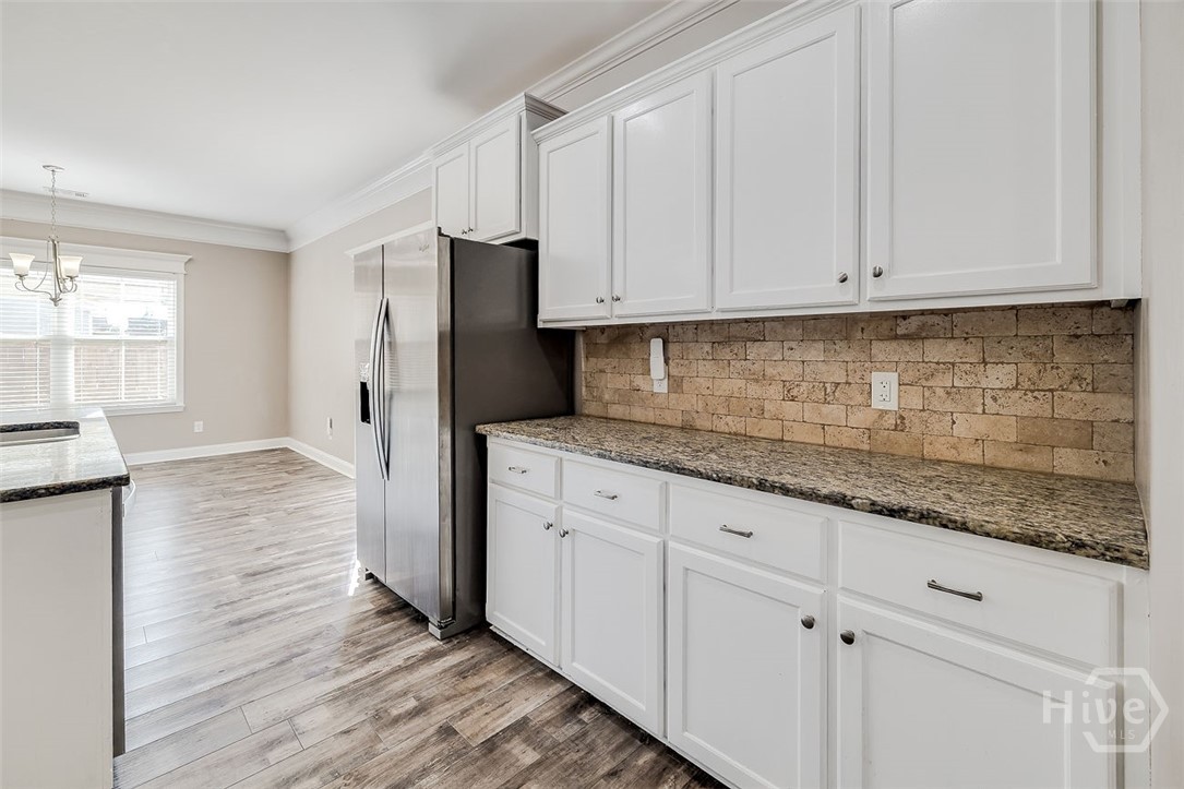 105 Aquaduct Property Photo 19