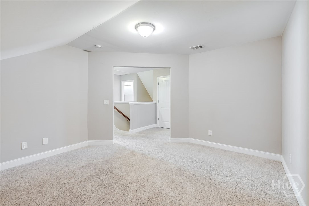 105 Aquaduct Property Photo 41