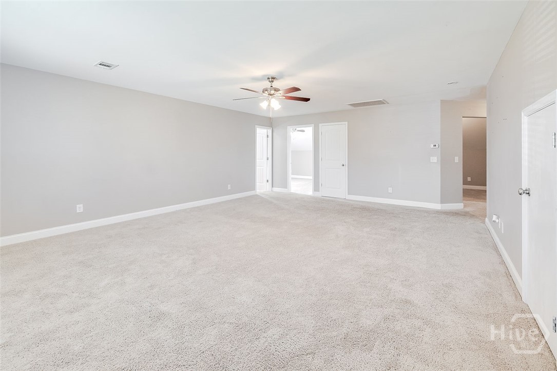 105 Aquaduct Property Photo 43