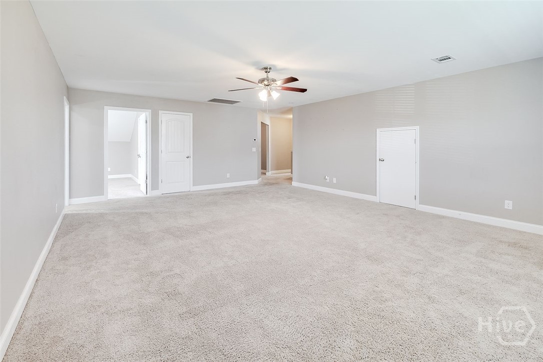105 Aquaduct Property Photo 44