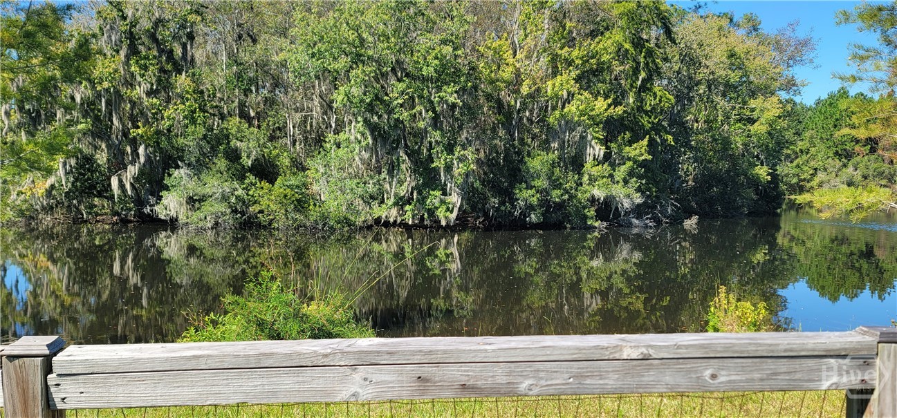 105 Aquaduct Property Photo 56
