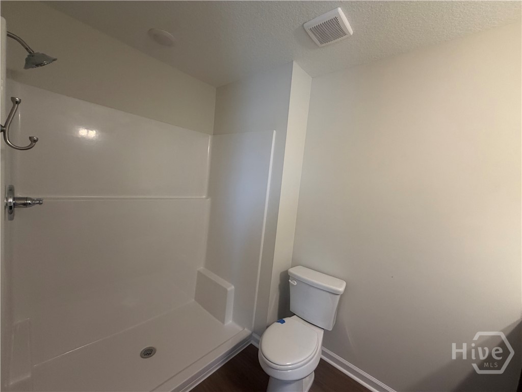 504 Nickies Way Property Photo 4