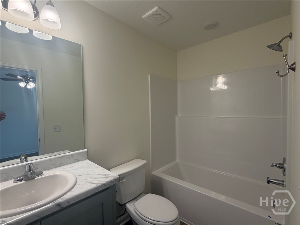 506 Nickies Way Property Photo 8
