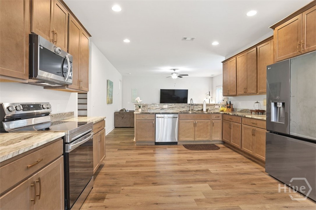 106 Lexus Court Property Photo 24