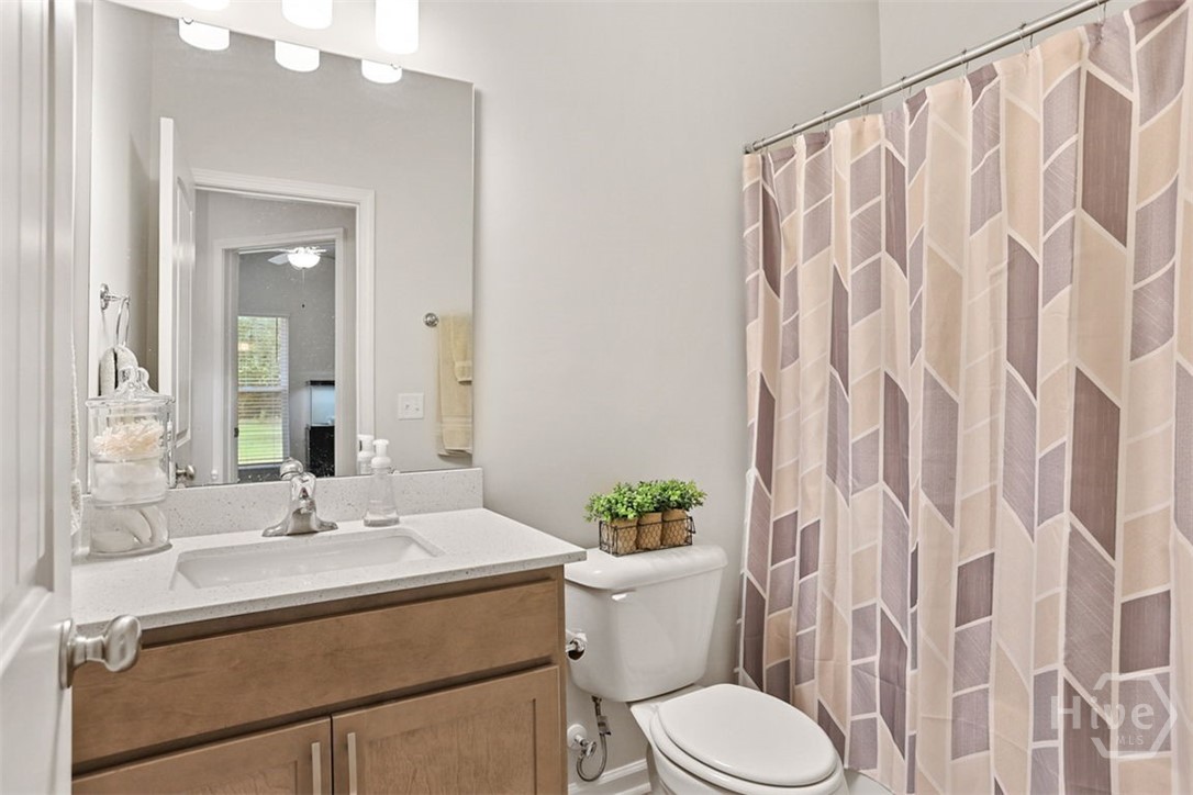 106 Lexus Court Property Photo 32