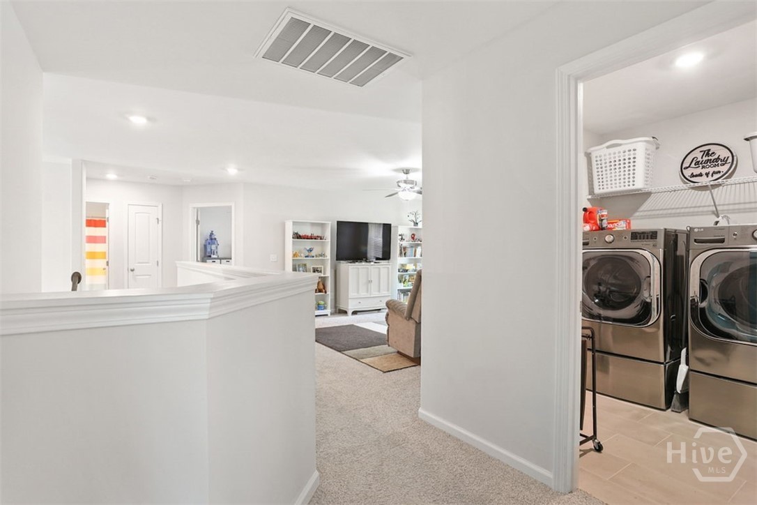 106 Lexus Court Property Photo 47