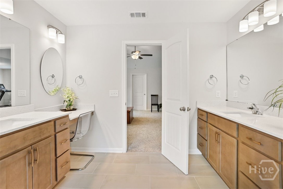 106 Lexus Court Property Photo 55