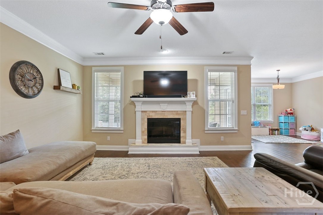 128 Vintage Drive Property Photo 10