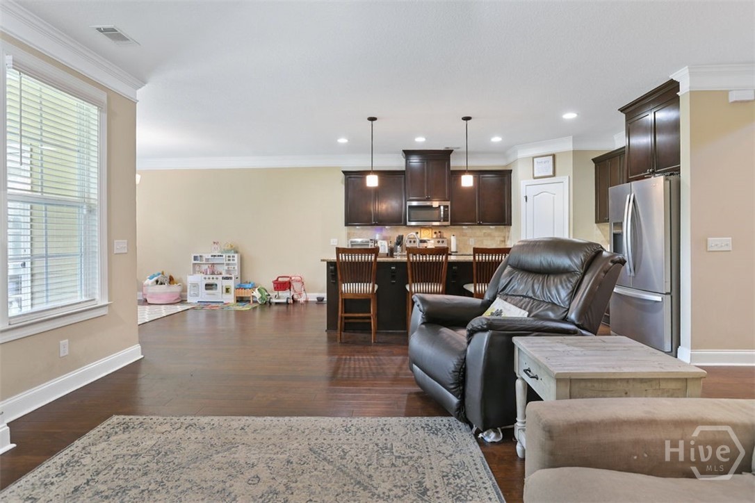 128 Vintage Drive Property Photo 13