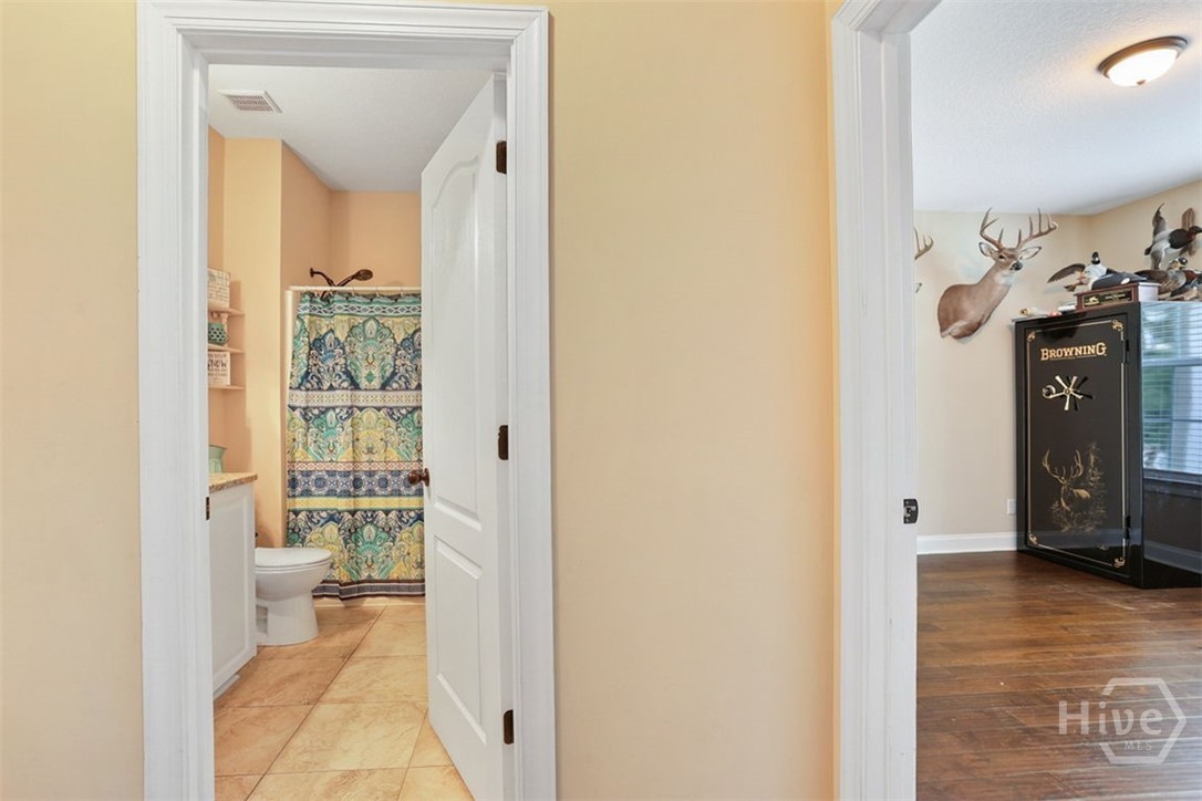 128 Vintage Drive Property Photo 21