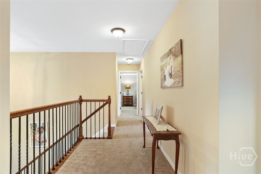 128 Vintage Drive Property Photo 28