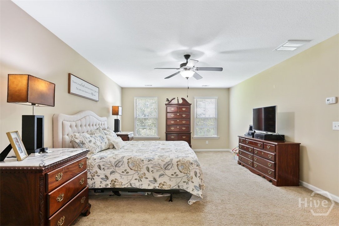 128 Vintage Drive Property Photo 39