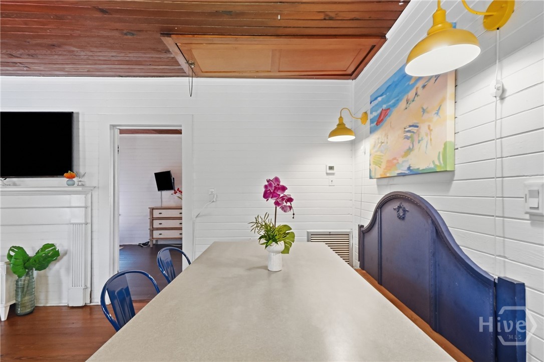 1205 Lovell Avenue Property Photo 13