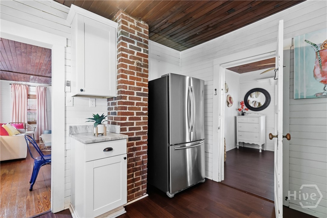 1205 Lovell Avenue Property Photo 15